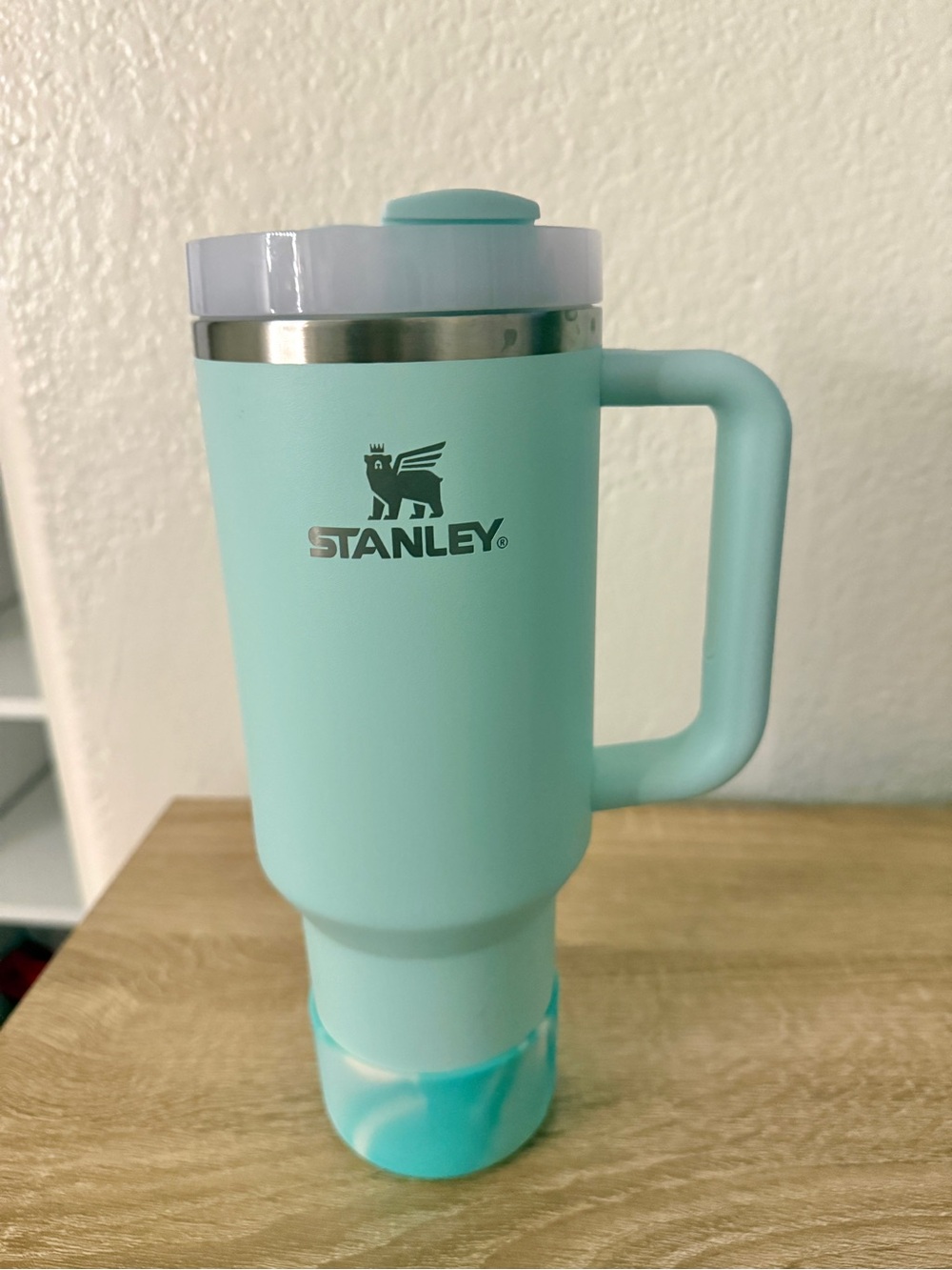 Stanley 40oz Adventure Quencher Tumbler Color “Bay” Target Limited Edition